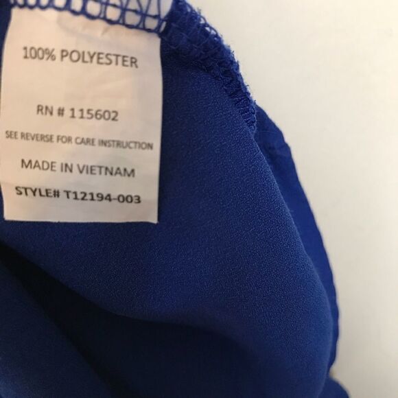 Lush Small Cold shoulder Ruffle Tee Blue - Picture 6 of 7